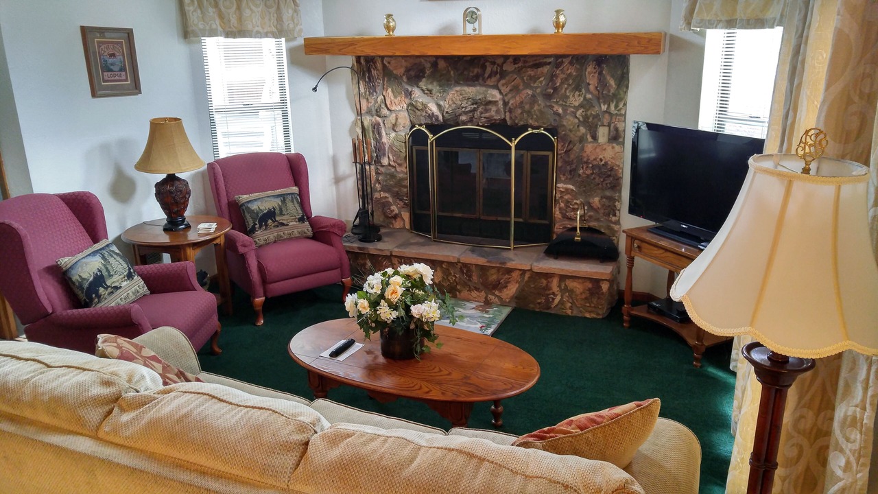 Photo of Livingroom in Pinetop