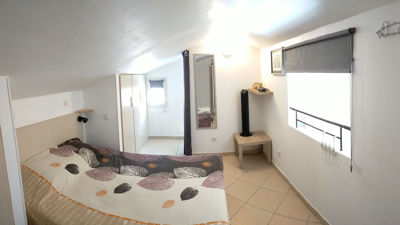 Photo of Bedroom in Lozari