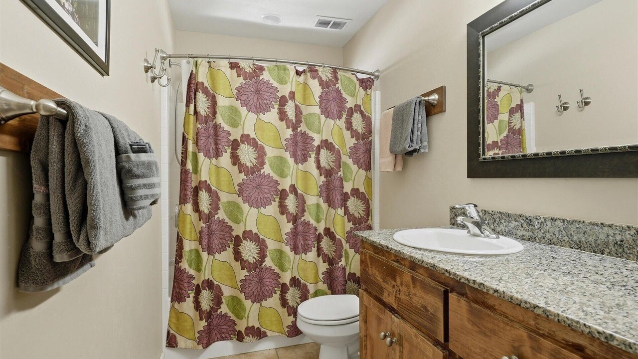 Photo of Bathroom in Yosemite West