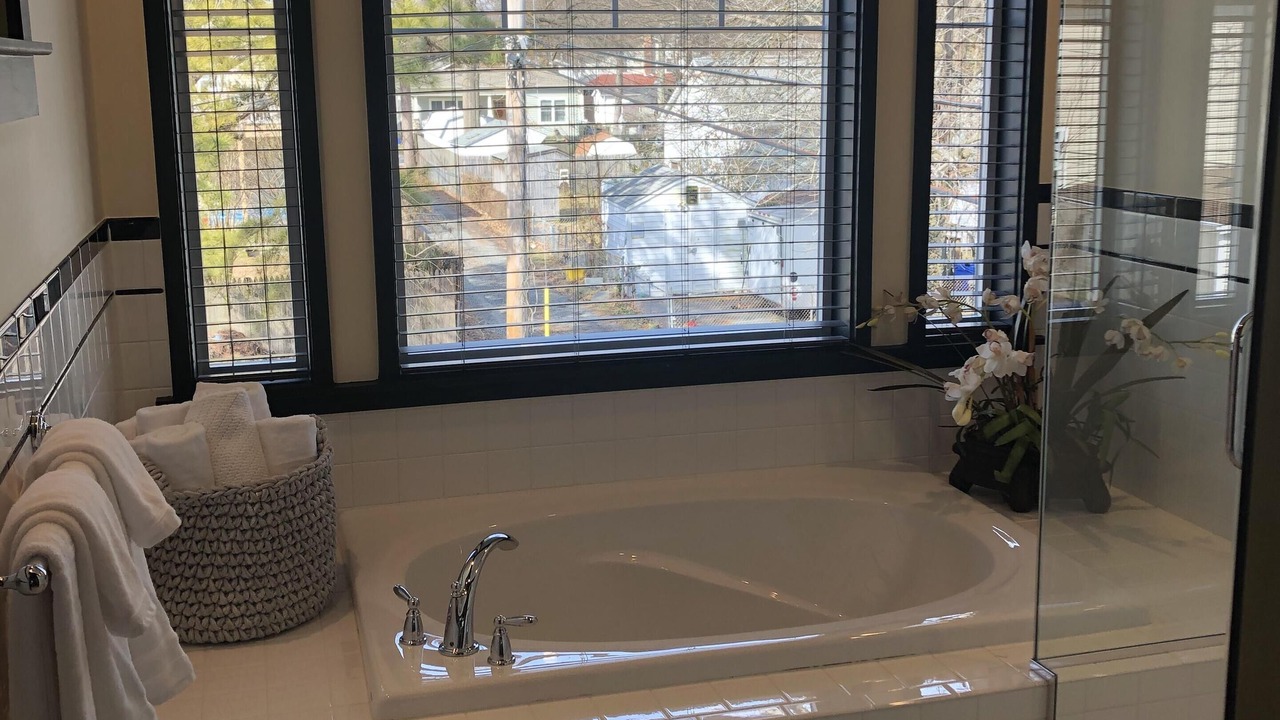 Photo of Bathroom in North Beach