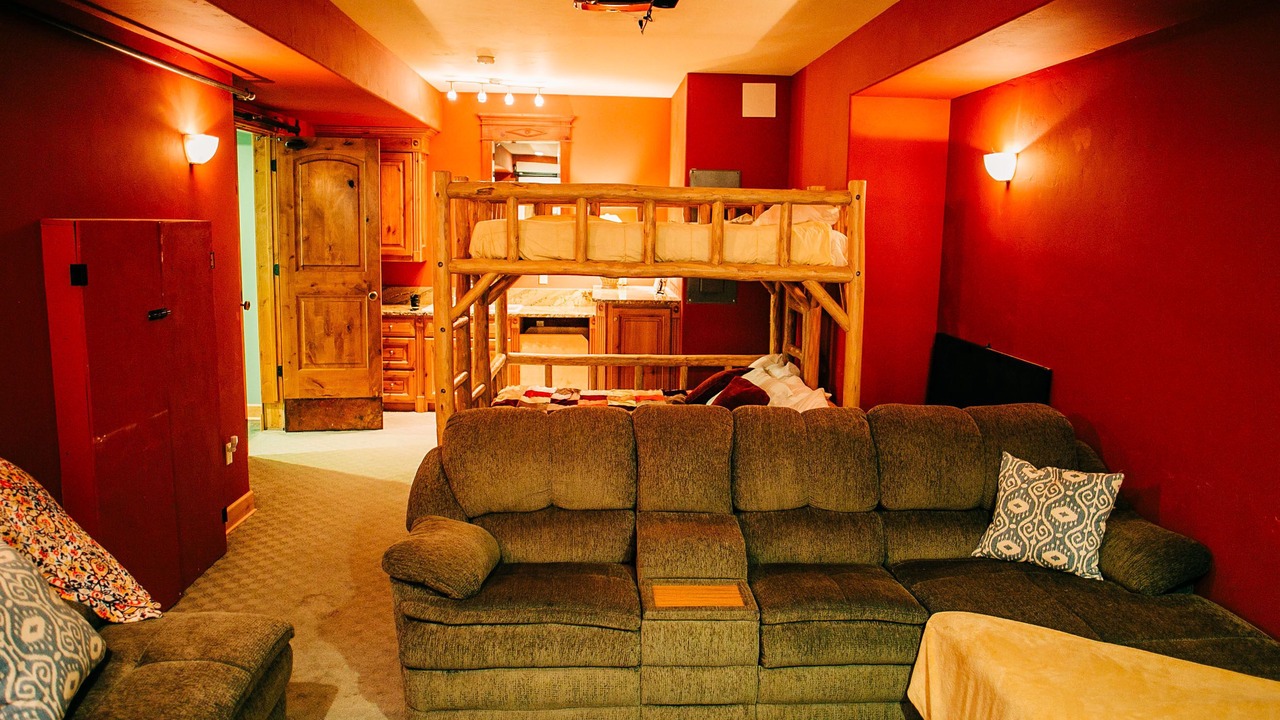 Photo of Livingroom in Sandpoint