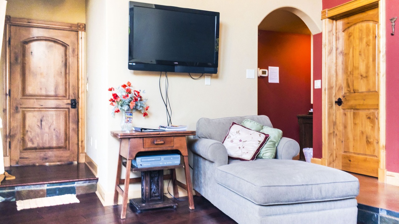 Photo of Livingroom in Sandpoint