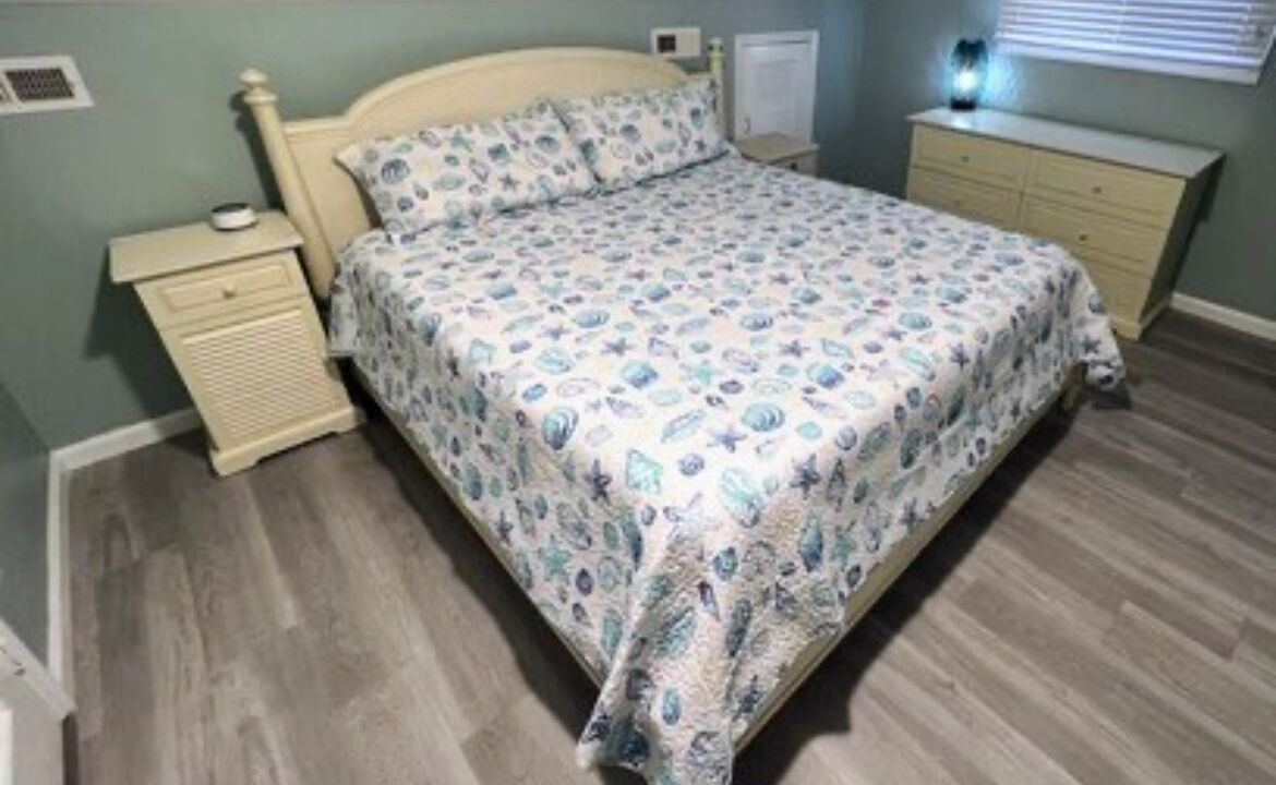 Photo of Bedroom in Morehead City