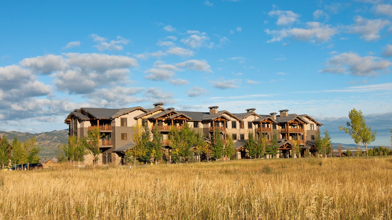 Photo of Others in Victor