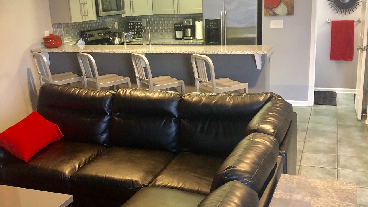 Photo of Livingroom in Northeast Virginia Beach