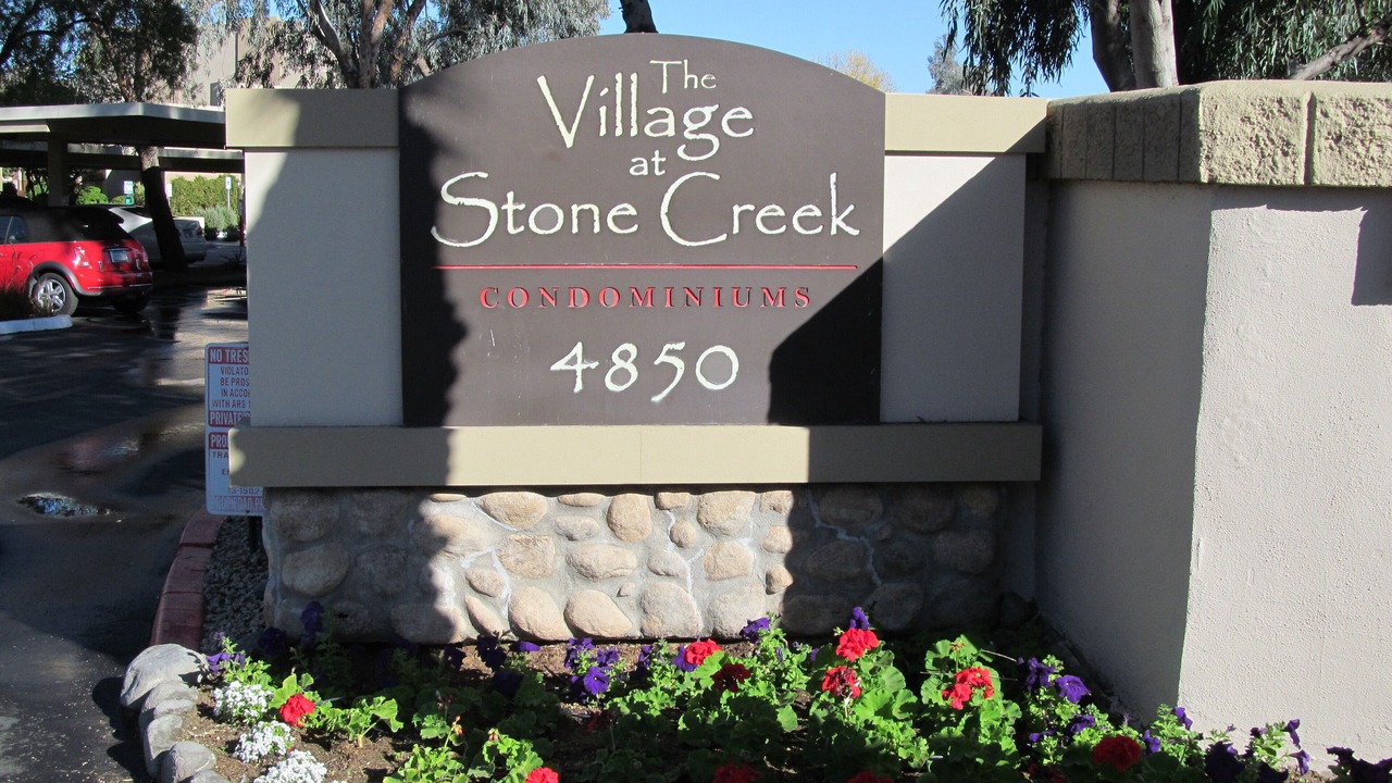 Photo of Outdoor in Paradise Valley Village