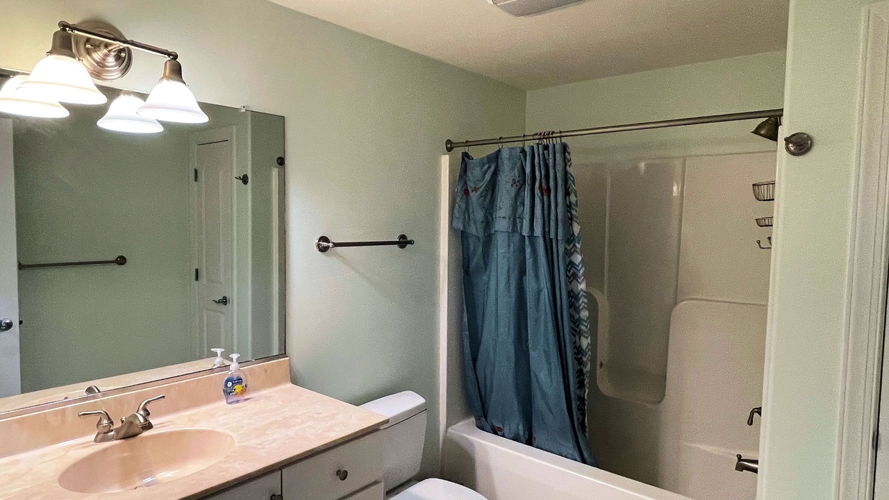 Photo of Bathroom in Chincoteague