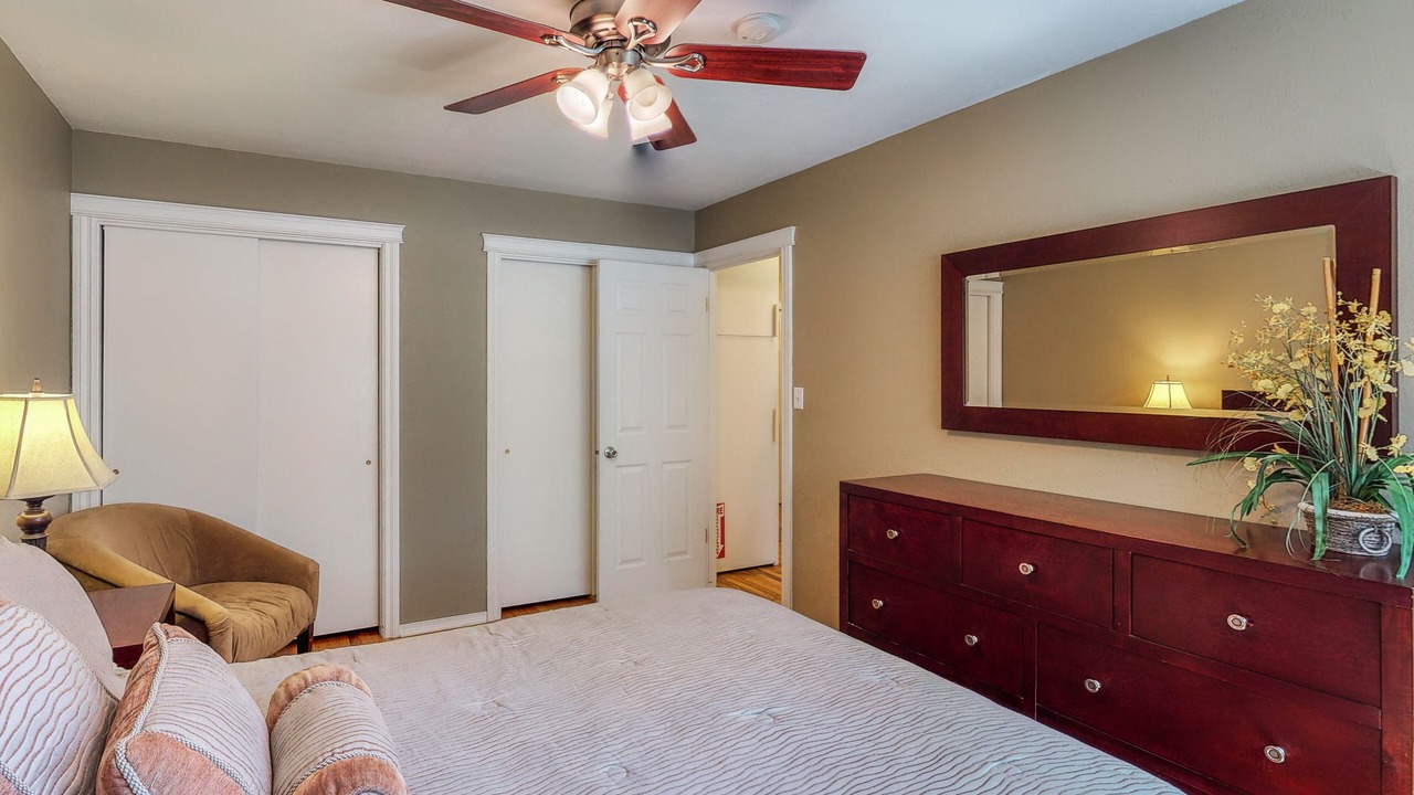 Photo of Bedroom in Sandpoint