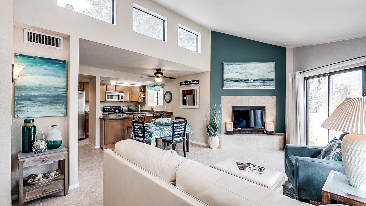 Photo of Livingroom in Tucson