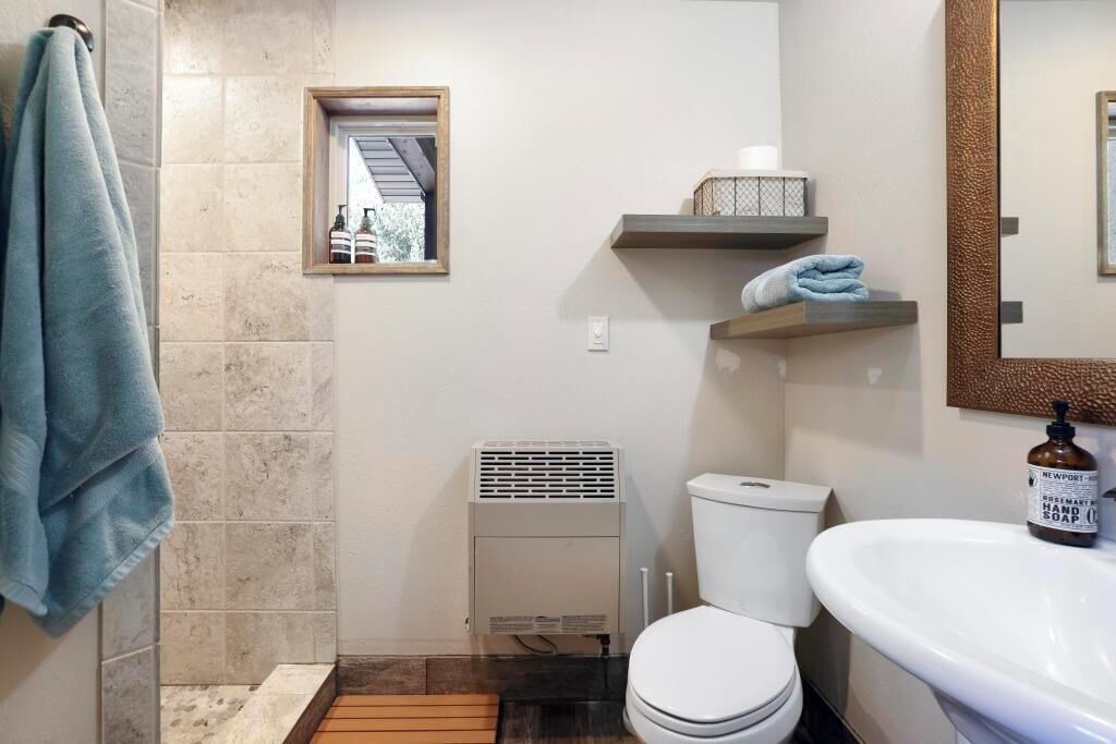 Photo of Bathroom in Corral