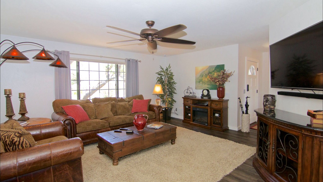 Photo of Livingroom in Prescott