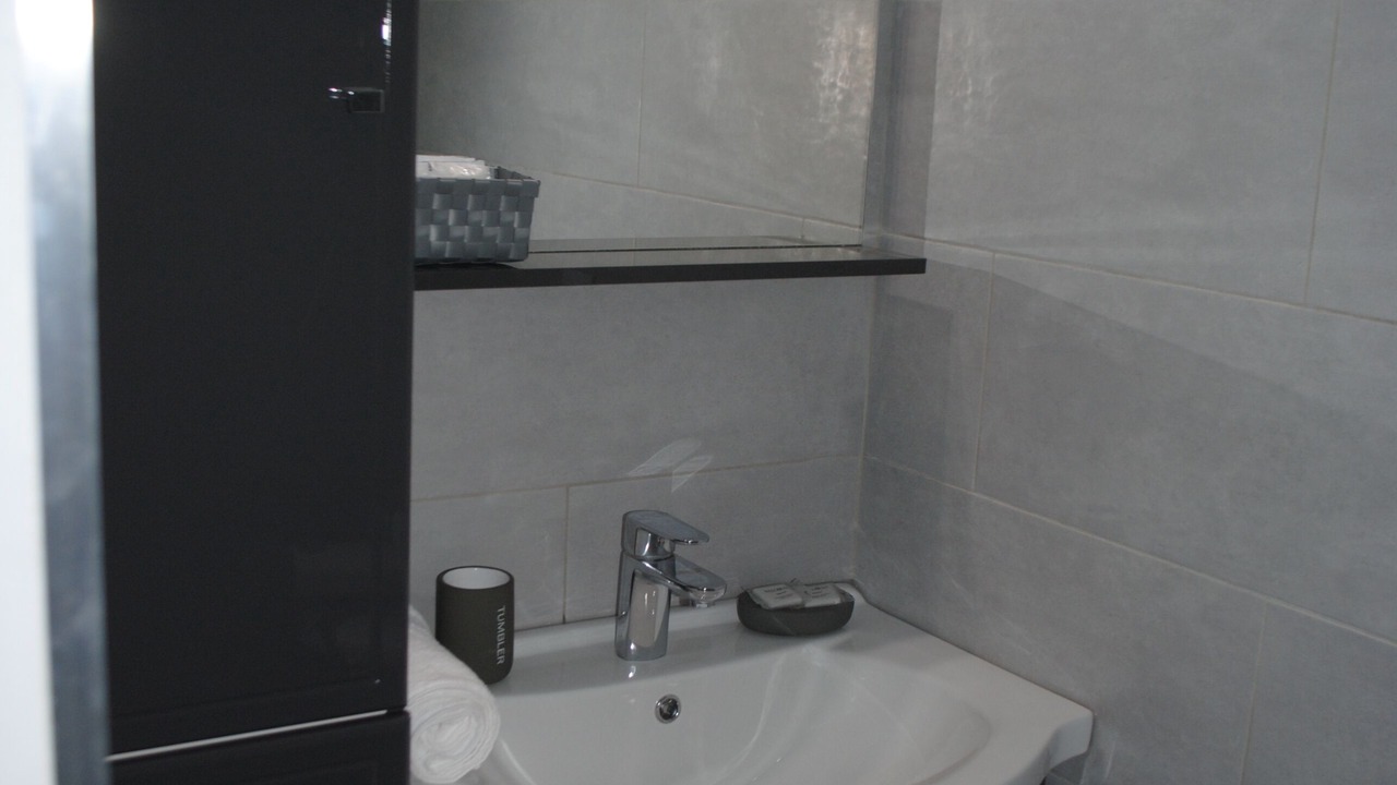Photo of Bathroom in Valpaja
