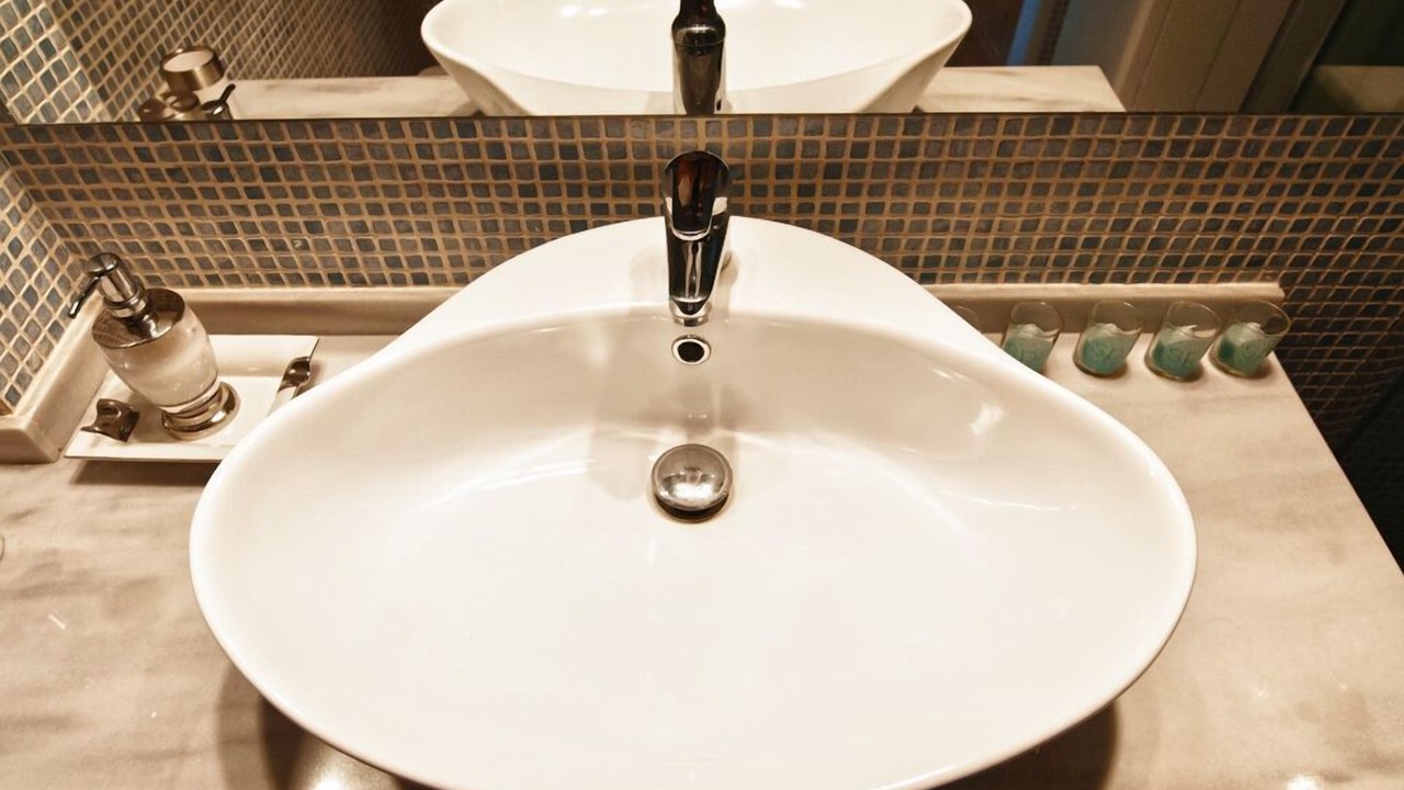 Photo of Bathroom in Thissio