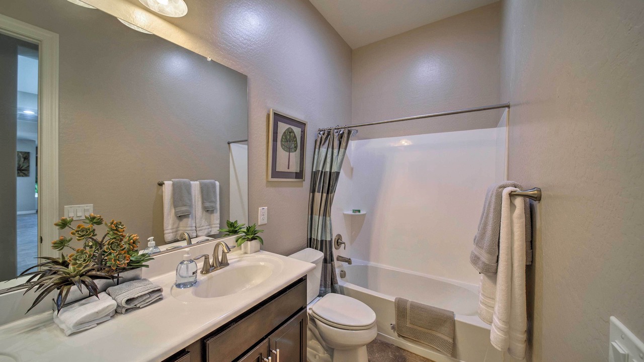 Photo of Bathroom in Surprise Farms