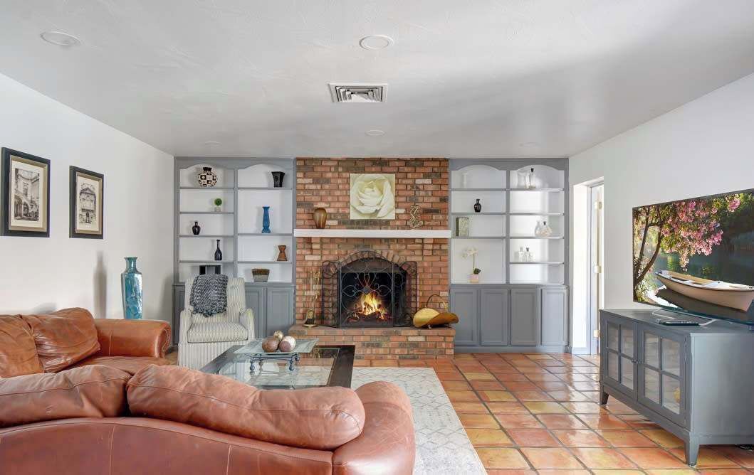 Photo of Bedroom in Honeyridge Manor