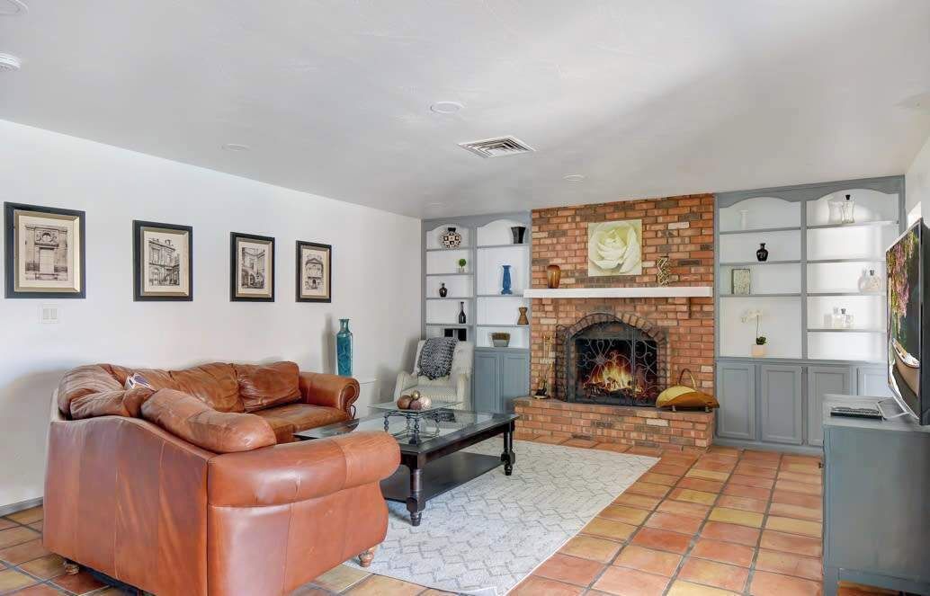 Photo of Bedroom in Honeyridge Manor