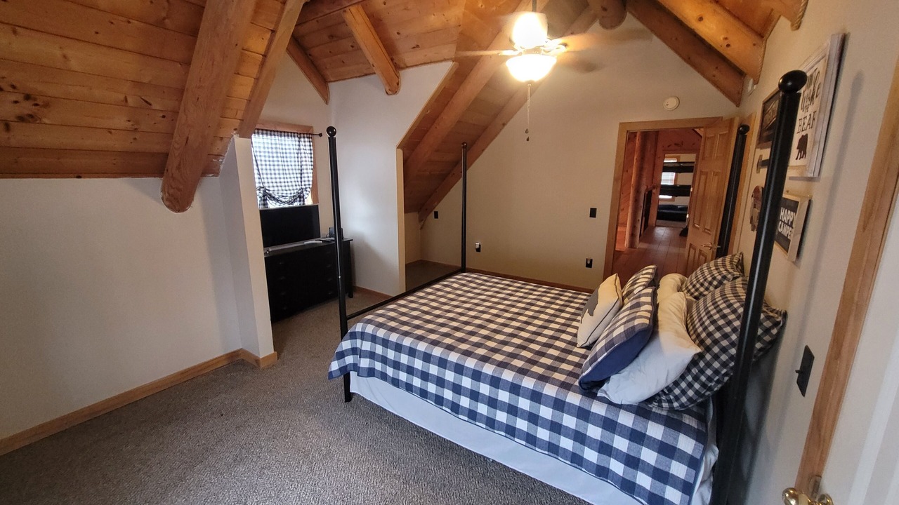 Photo of Bedroom in Lindseyville