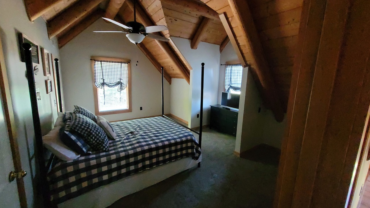 Photo of Bedroom in Lindseyville