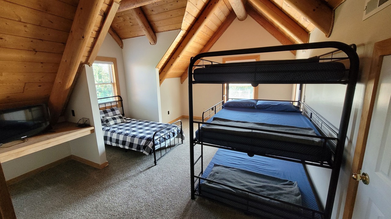 Photo of Bedroom in Lindseyville