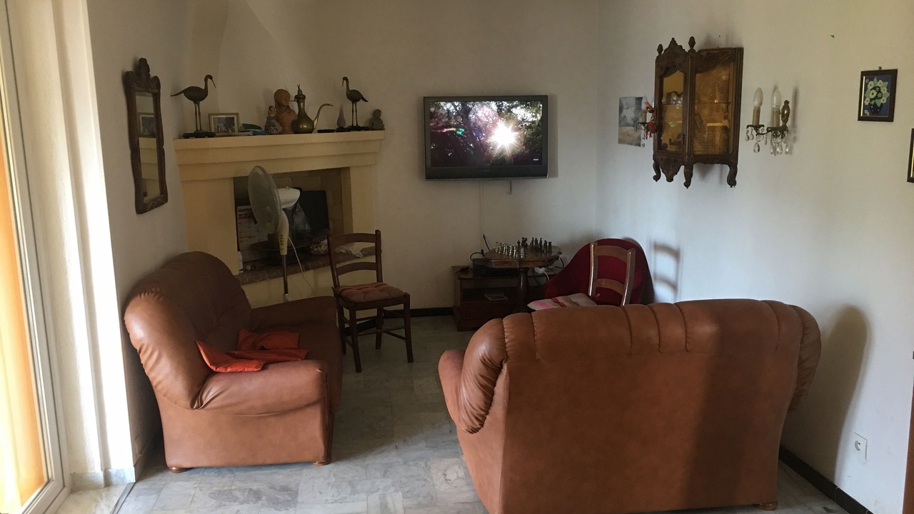 Photo of Livingroom in Santa-Maria-Figaniella