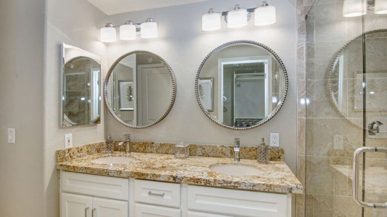 Photo of Bathroom in Kierland