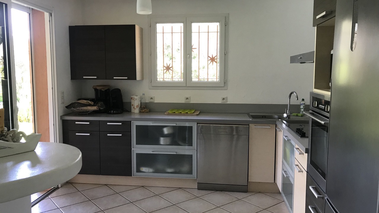 Photo of Kitchen in Cirendinu