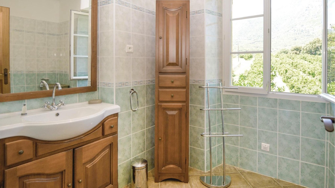 Photo of Bathroom in Santa-Maria-Poggio