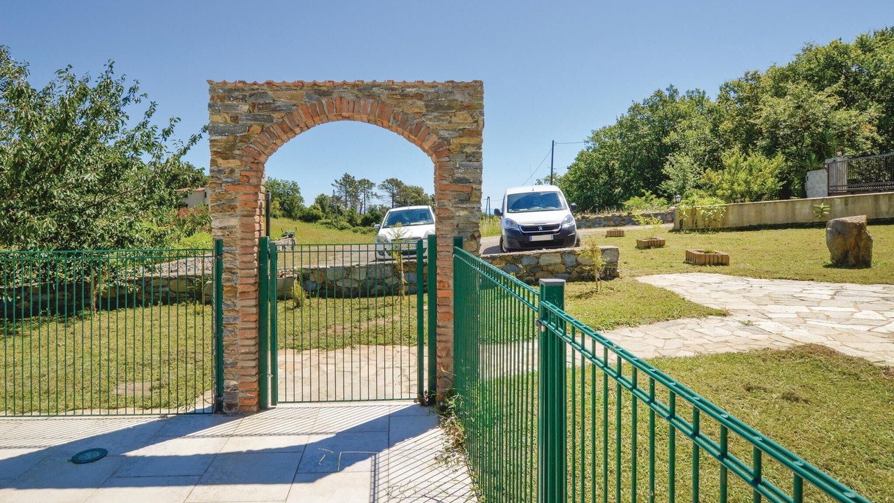 Photo of Others in Santa-Maria-Poggio