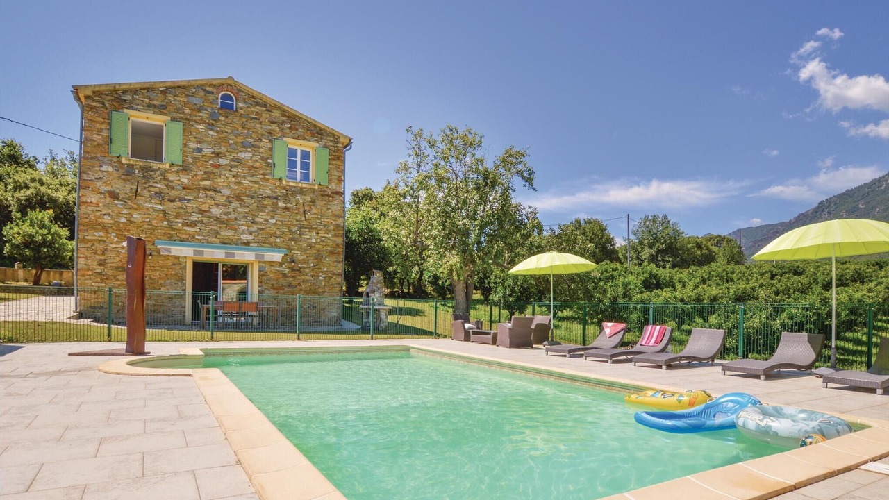 Photo of Outdoor in Santa-Maria-Poggio