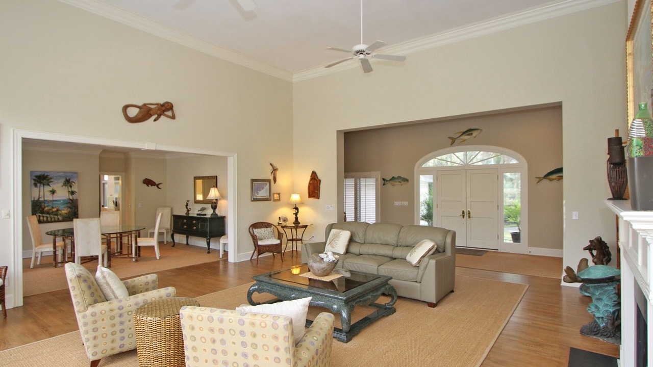 Photo of Livingroom in Seabrook Island