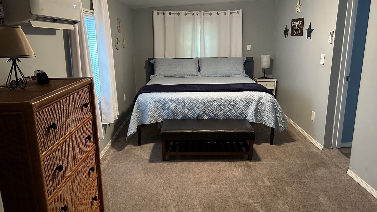 Photo of Bedroom in Manning