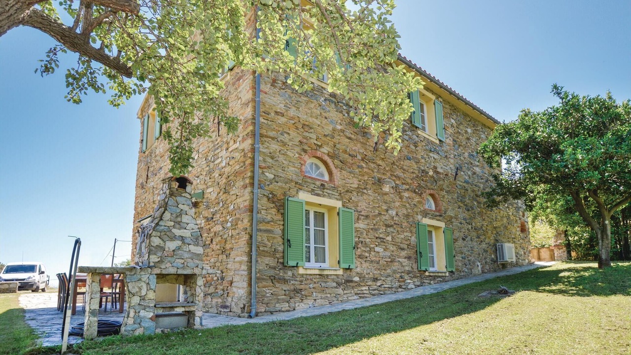 Photo of Outdoor in Santa-Maria-Poggio