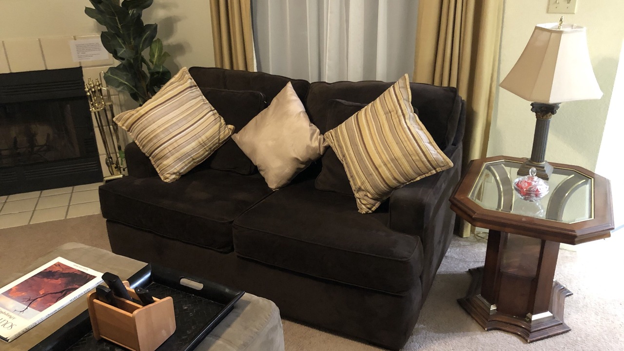 Photo of Livingroom in Alta Mesa Community Association