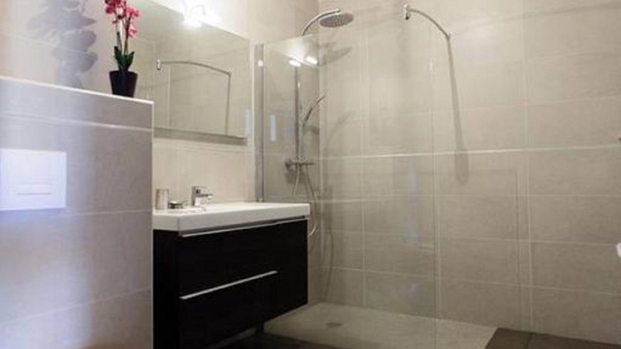 Photo of Bathroom in Porticcio