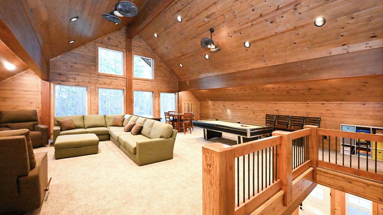 Photo of Bedroom in Island Park