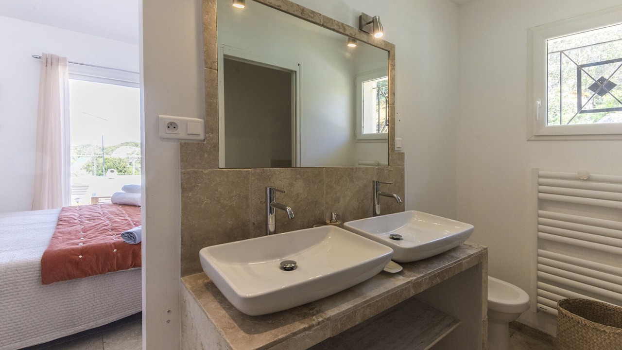 Photo of Bathroom in Porto-Vecchio