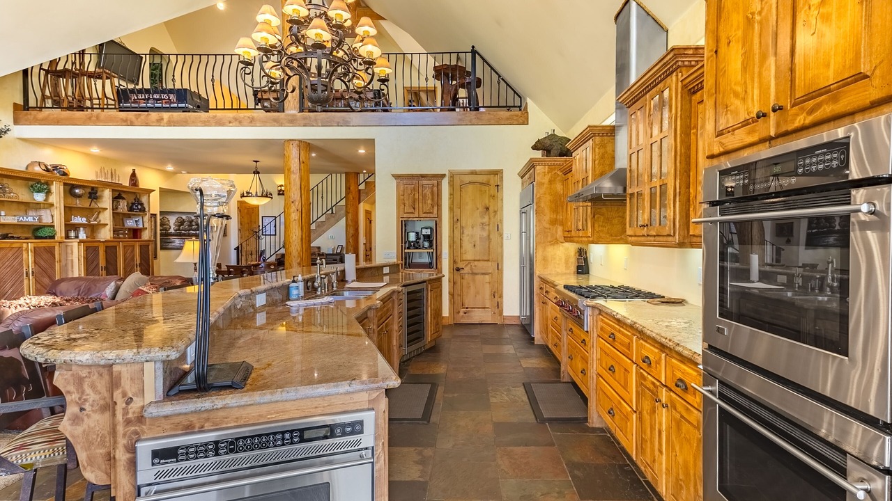 Photo of Kitchen in Big Bear Lake