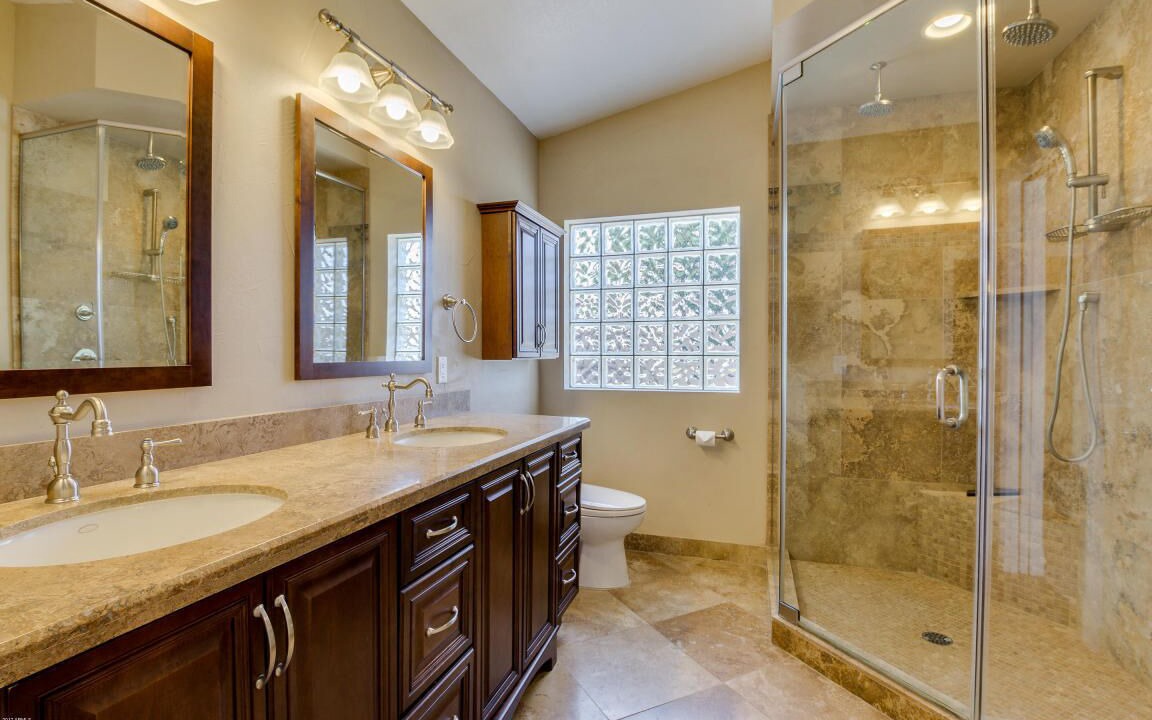 Photo of Bathroom in Los Portones