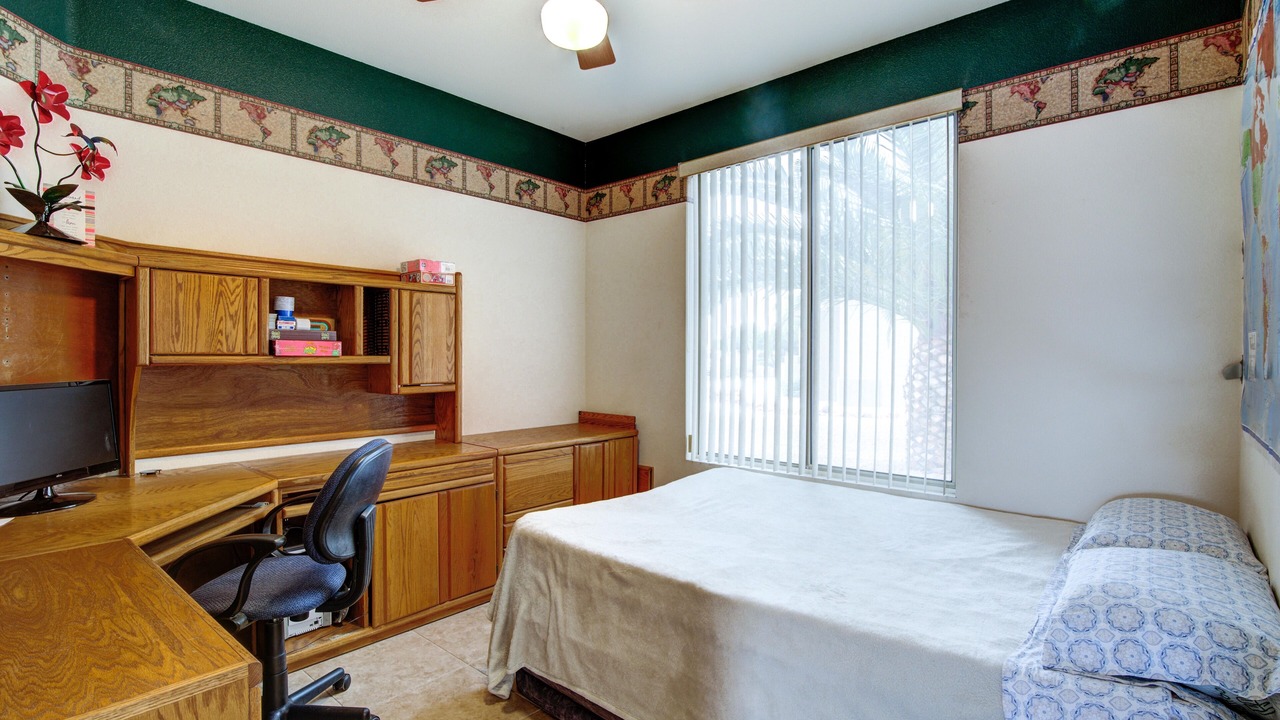 Photo of Bedroom in Desert Breeze