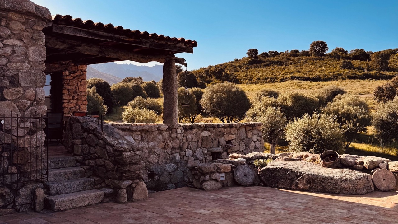 Photo of Patio Balcony in Urtaca