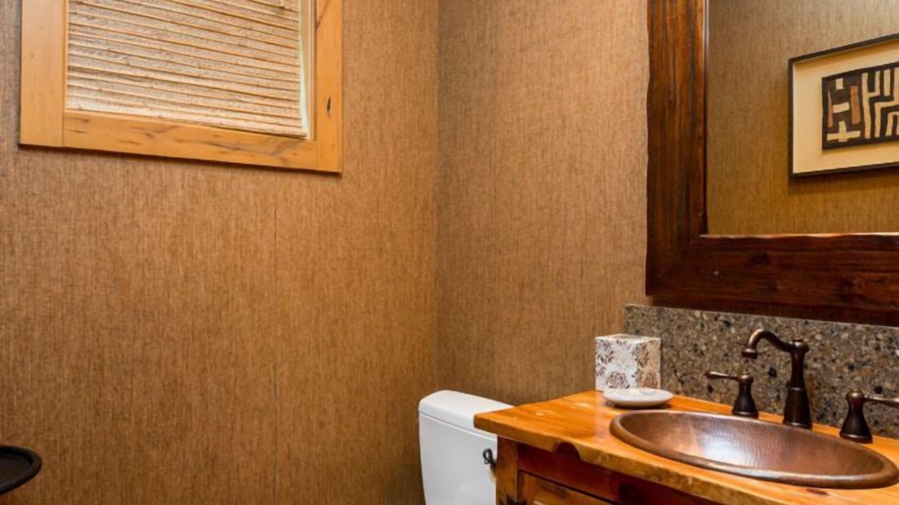 Photo of Bedroom in Elkhorn Village