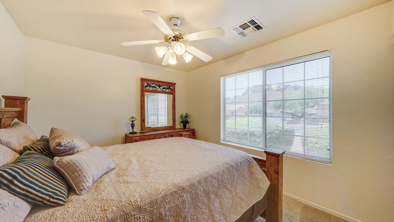 Photo of Bedroom in Gold Canyon