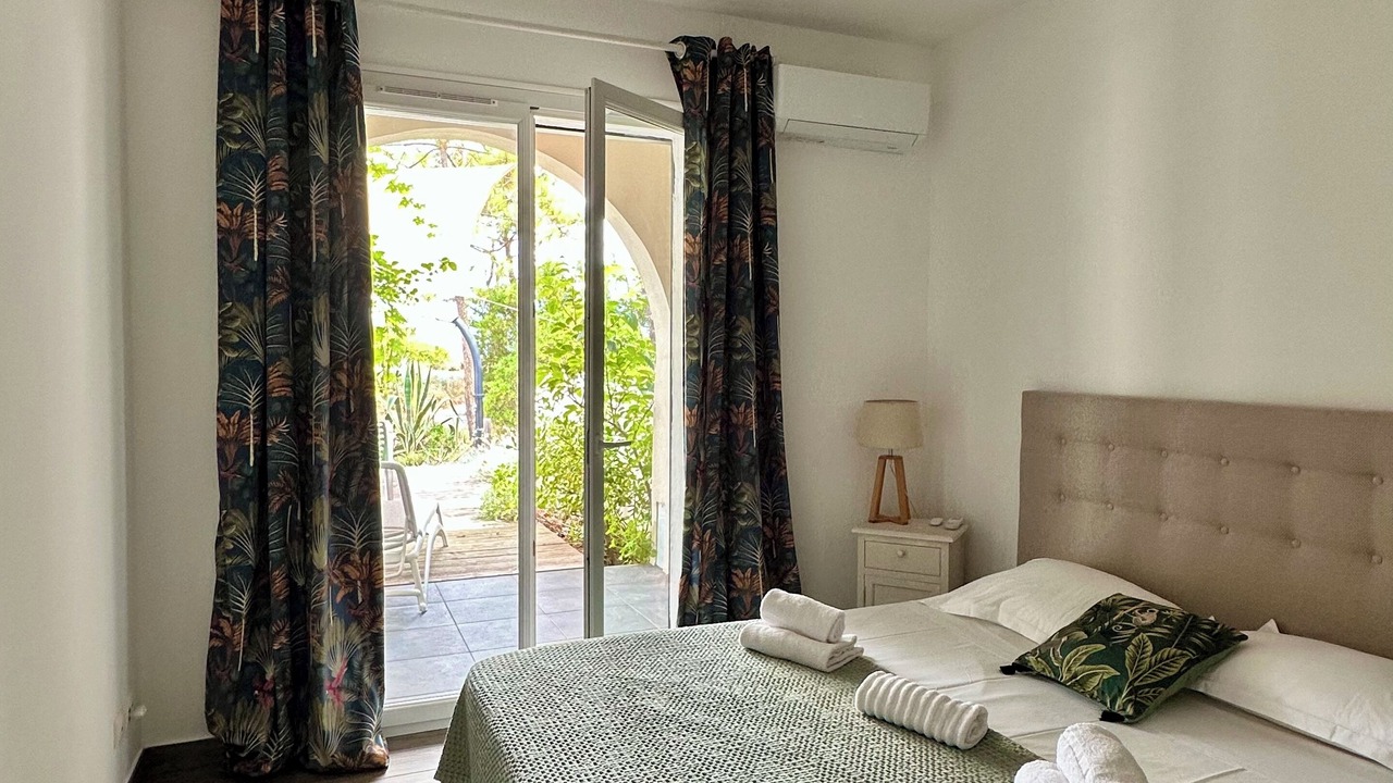 Photo of Bedroom in Biguglia