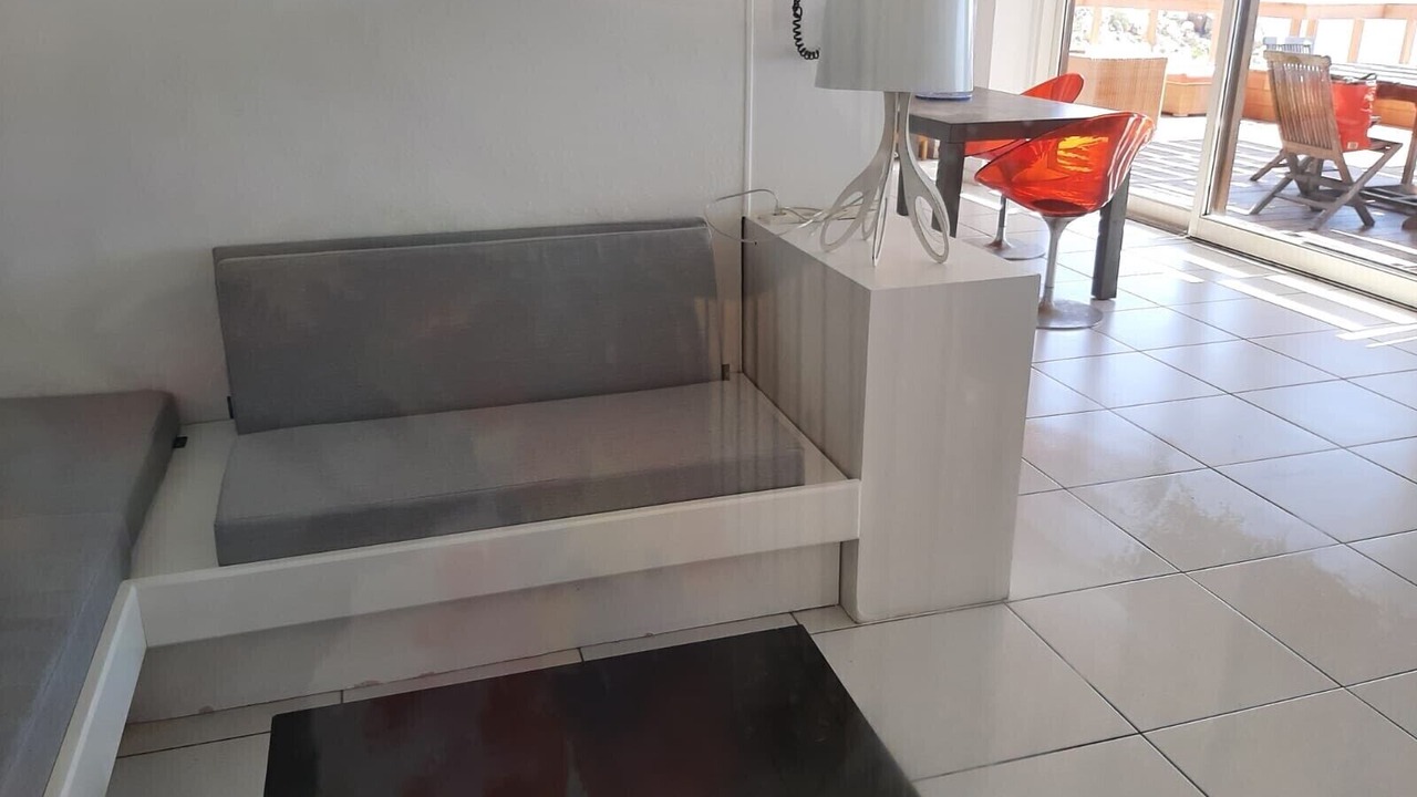 Photo of Livingroom in Bonifacio