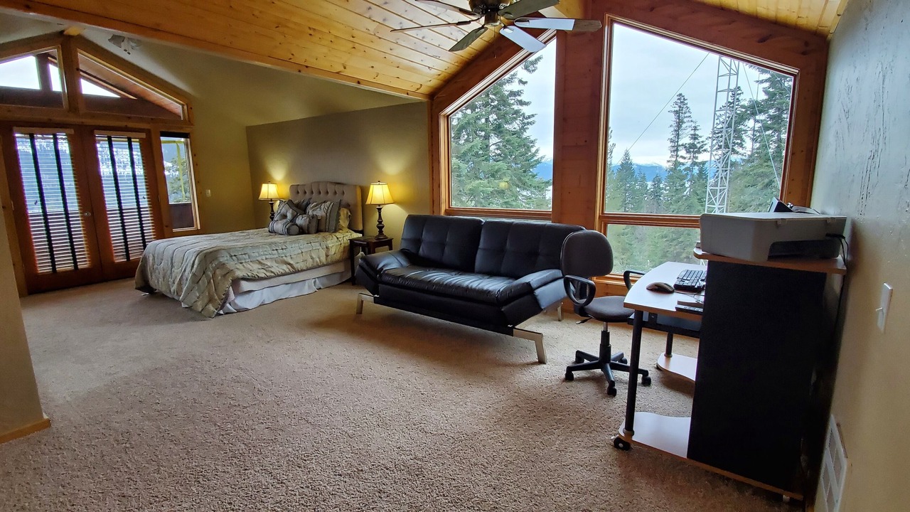 Photo of Bedroom in Coolin