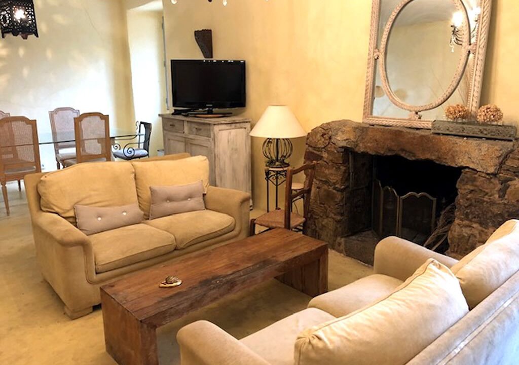 Photo of Livingroom in Osani