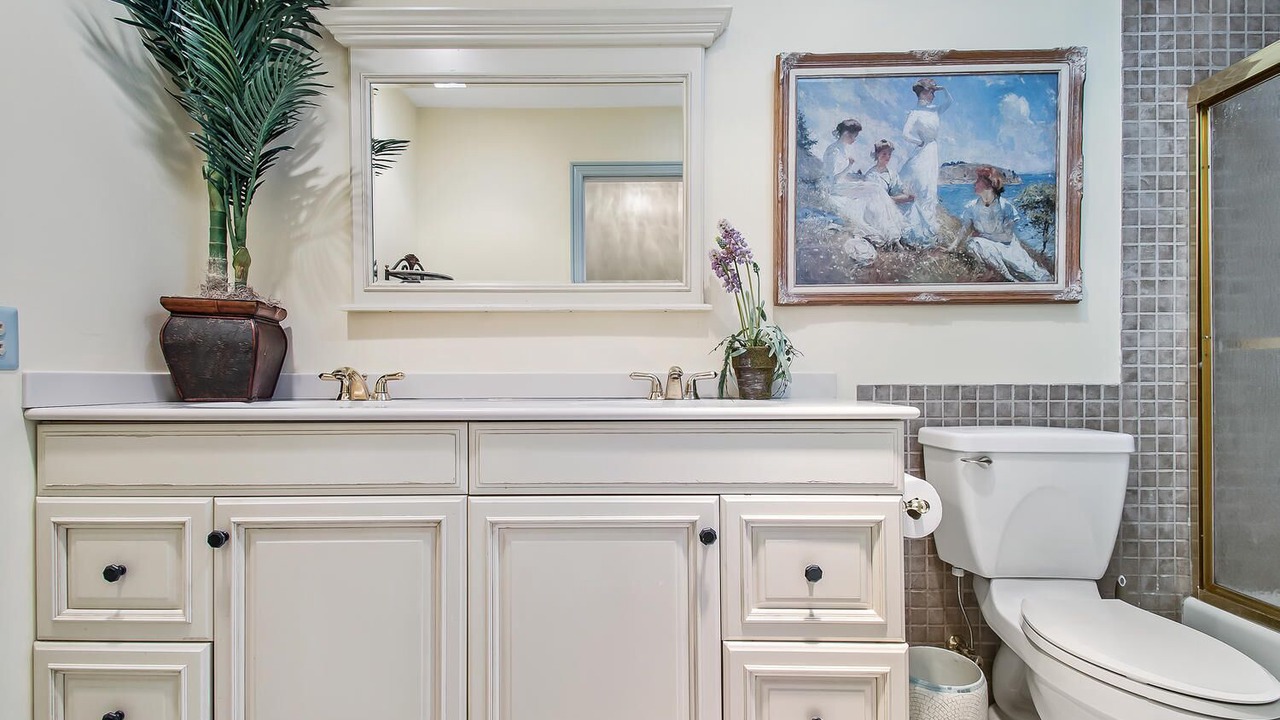 Photo of Bathroom in Davidsonville