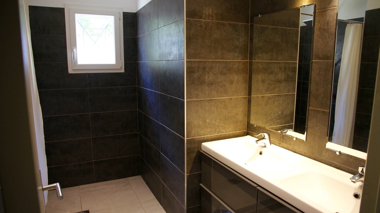 Photo of Bathroom in Sainte-Lucie-de-Porto-Vecchio