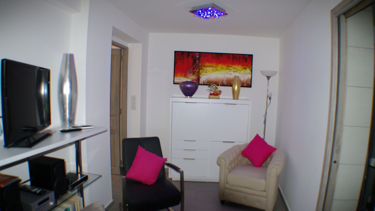 Photo of Livingroom in Sainte-Lucie-de-Tallano