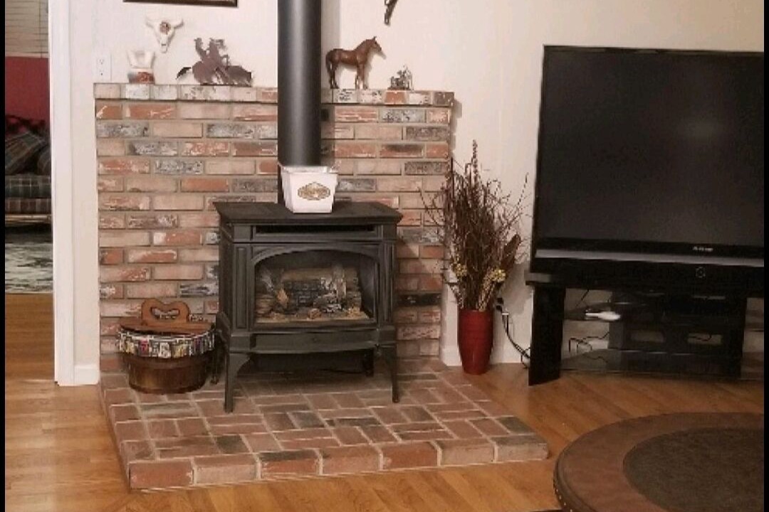Photo of Livingroom in Coarsegold